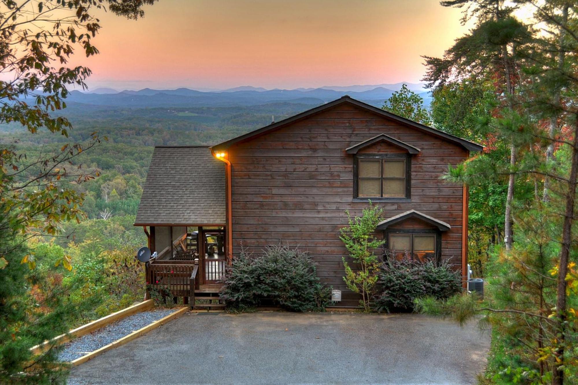 The View Sweeping Mountain Views Gas Fireplace Game Room Hot Tub Blue Ridge Exterior foto